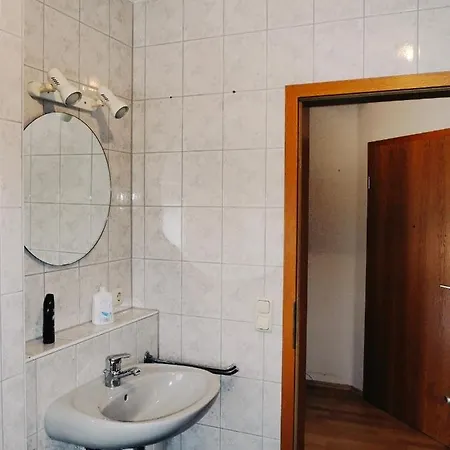 Apartmán Mit Wlan Und Parkplatz