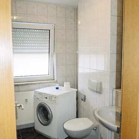 Mit Wlan Und Parkplatz Apartment